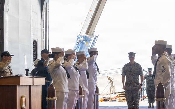 31st MEU Returns to Okinawa After Six-Month Deployment