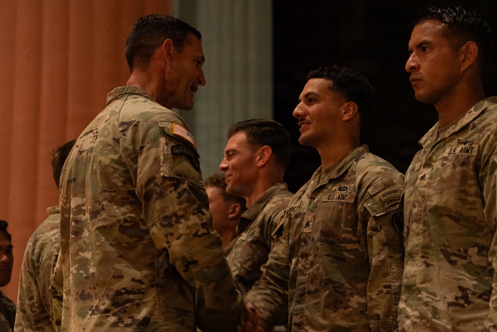 25th Infantry Division Leaders Deliver State of the Division Brief