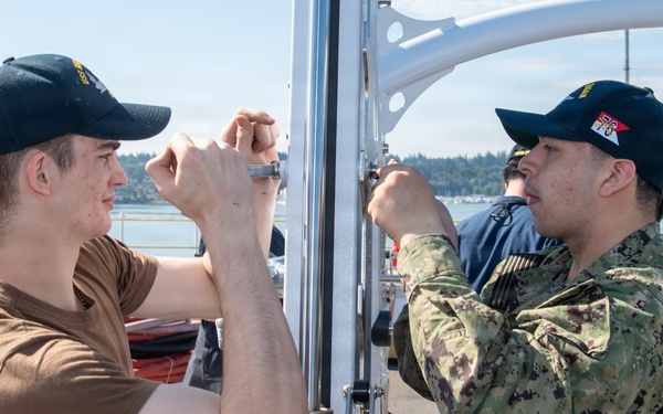 Ronald Reagan Sailors Conduct Working Party