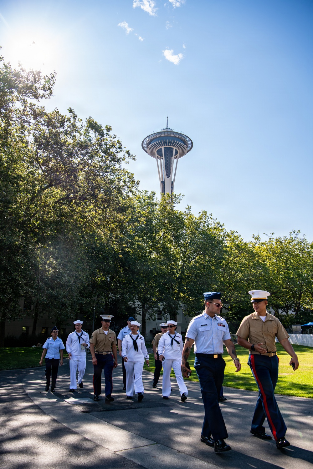 Service Members Explore Seattle During Fleet Week