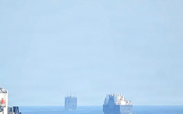 Maritime Pre-Positioning Ship Squadron 3 Ships Conduct Group Sail