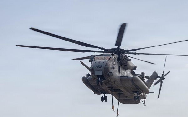 SLTE 4-26: Combat Logistics Battalion 2 Conduct Heavy Lift Training