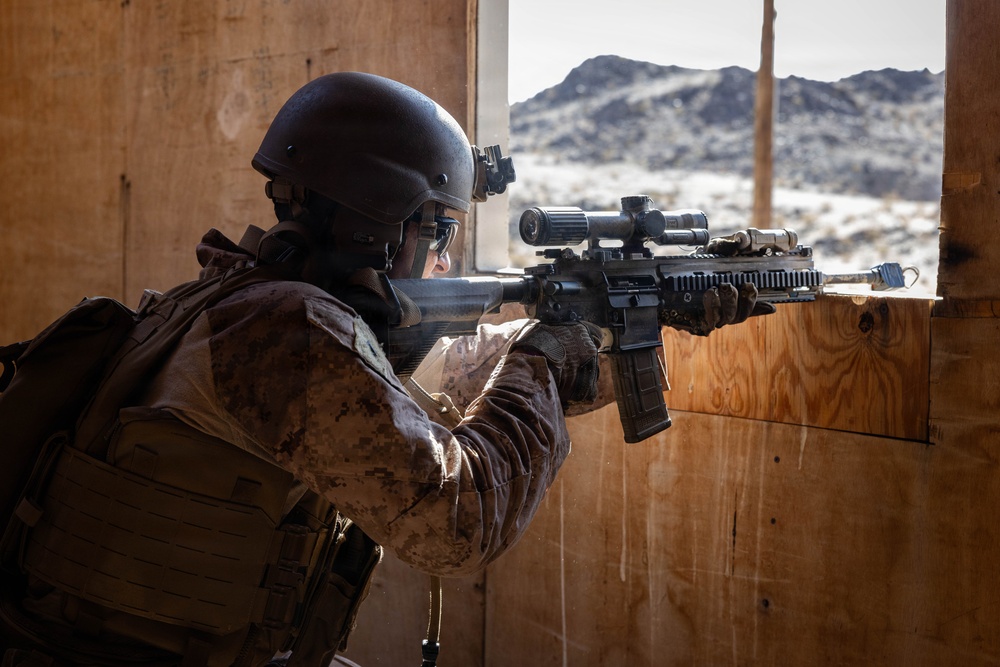 SLTE 4-26: 2nd Battalion, 2nd Marine Regiment Conduct C-sUAS MOUT Training
