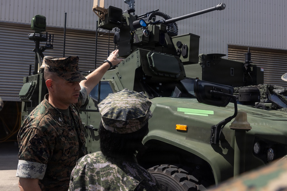 12th Marine Littoral Regiment Hosts Key Leader Engagement for Officials with the Republic of Korea Marine Corps