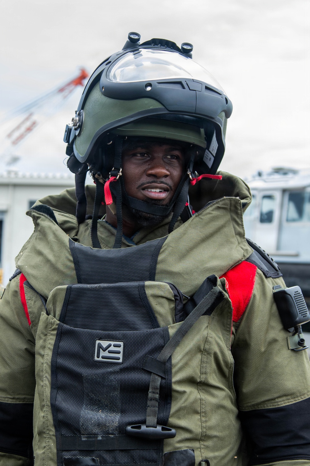 Atlanta Falcon members visit MCAS Iwakuni during a Salute the Troops tour hosted by the USO