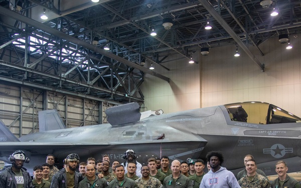 Atlanta Falcon members visit MCAS Iwakuni during a Salute the Troops tour hosted by the USO
