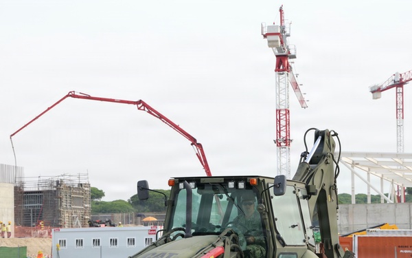 EO1 DeGroat Drives Mission Readiness Ahead of Northern Viking 26