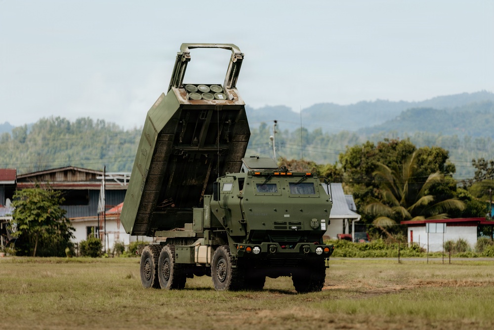 Command team gets firsthand look at HIMARS during Keris Strike 2026