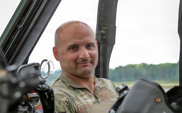 1st Infantry Division Soldiers conduct aerial gunnery qualification