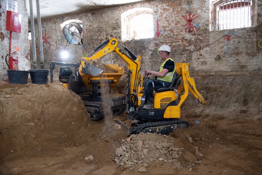 administrative building renovation on Camp Kościuszko