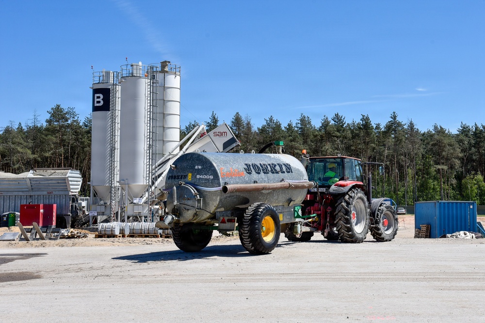 new rotary wing apron in Powidz, Poland