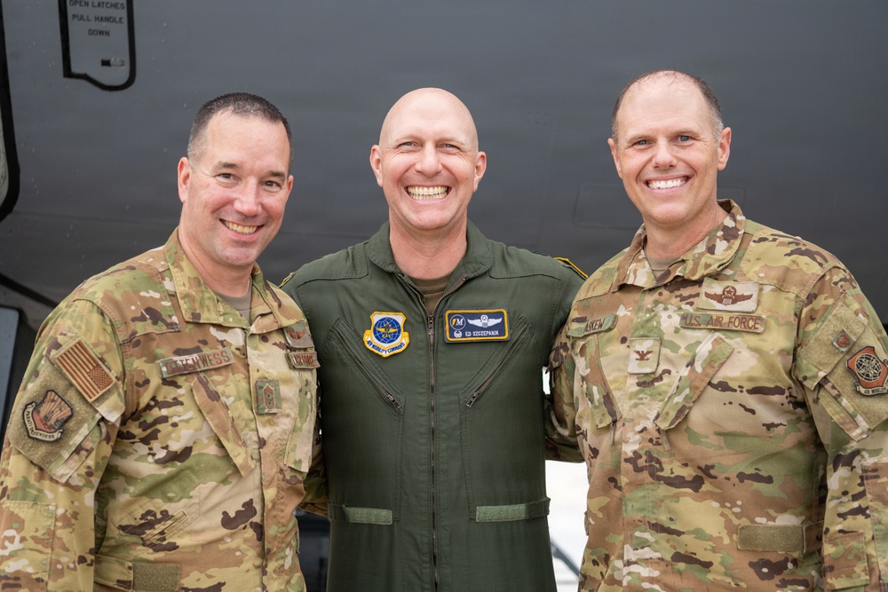 Col. Edward Szczepanik Celebrates Fini Flight at MacDill AFB