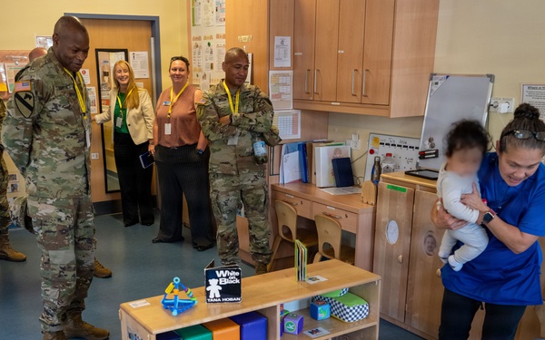 USAG Rheinland-Pfalz hosts IMCOM commanding general