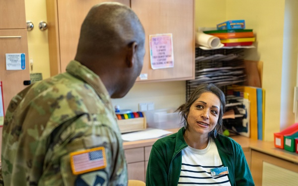 USAG Rheinland-Pfalz hosts IMCOM commanding general