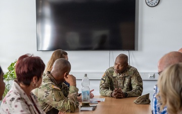 USAG Rheinland-Pfalz hosts IMCOM commanding general