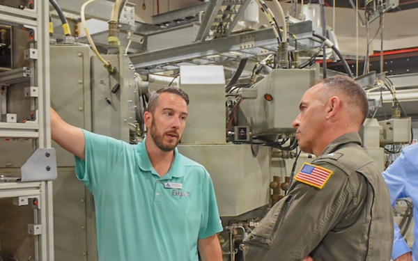 Ford Carrier Strike Group visit underscores Lakehurst’s enduring partnership with the fleet