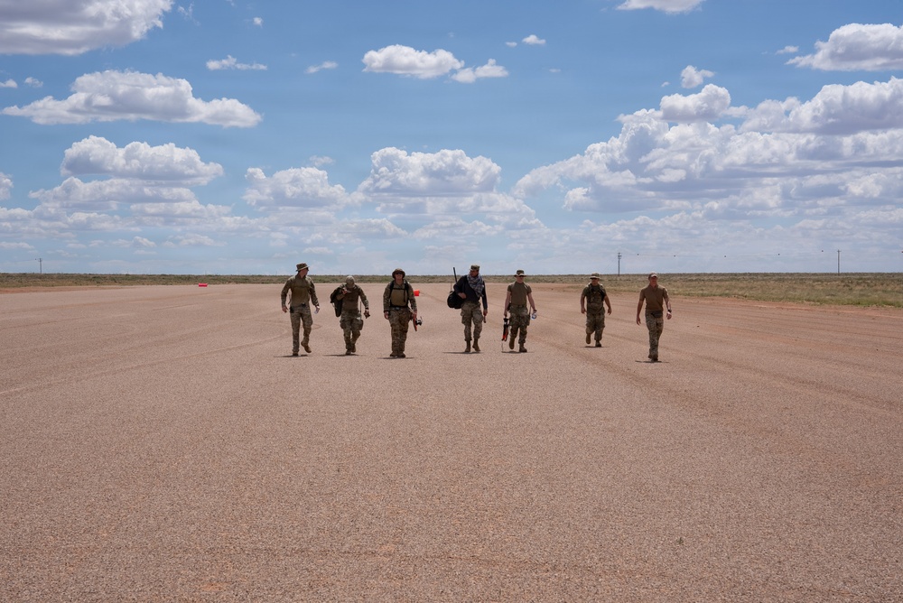 Steadfast Line conducts LZSO