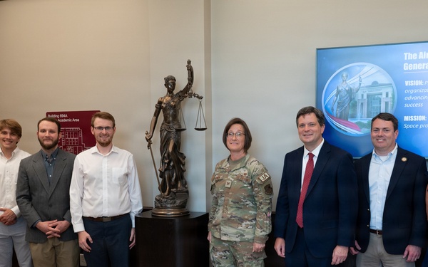 Maxwell hosts Alabama Supreme Court delegation
