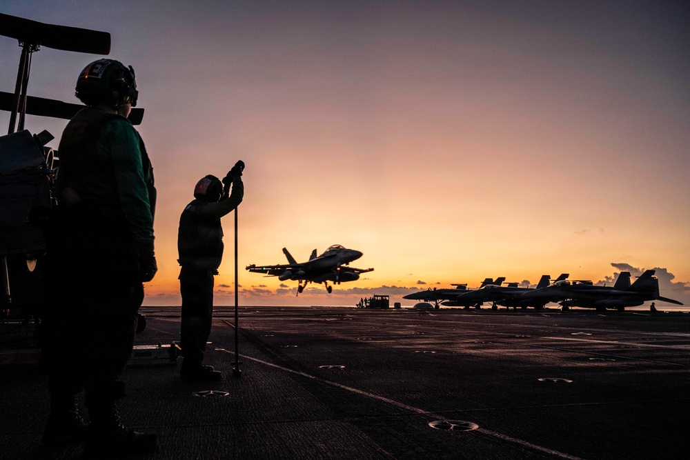 George Washington Conducts Flight Operations