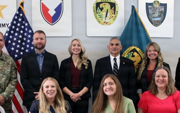 ACC-RI contracting team receives DoW honor