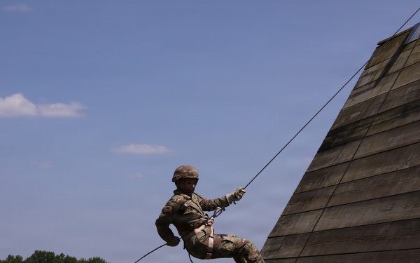 28th Infantry Division takes on the rappel tower
