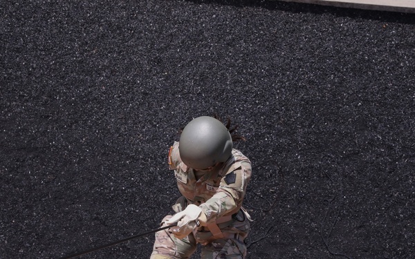 28th Infantry Division takes on the rappel tower