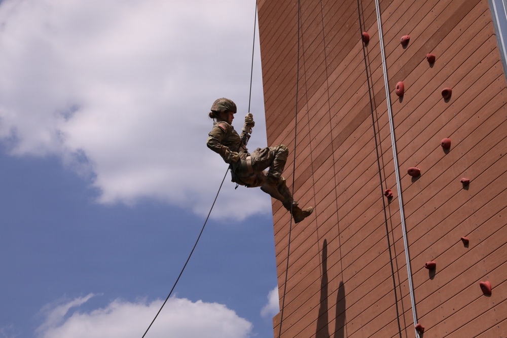 28th Infantry Division takes on the rappel tower