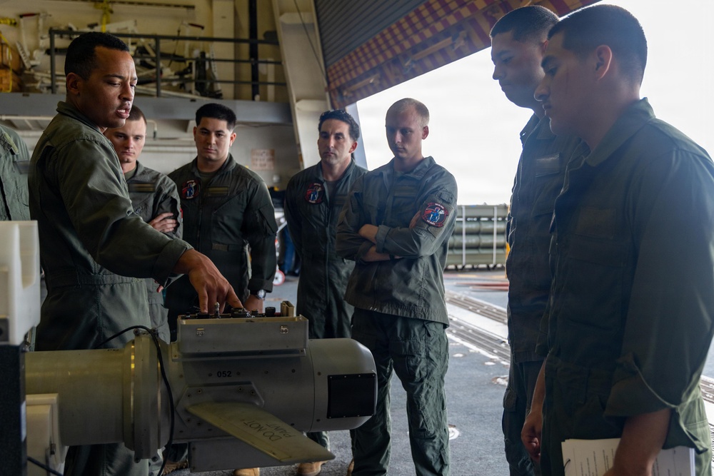 LCF-24: IT-2 Static Display