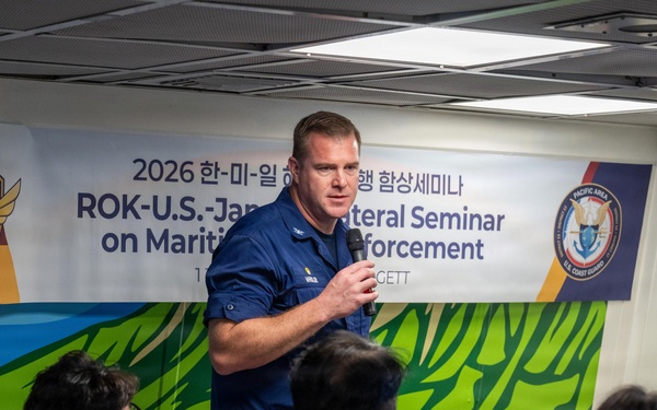 USCGC Midgett (WMSL 757) participates in law enforcement demonstrations and provides tours for Korea Coast Guard on Jeju Island, South Korea