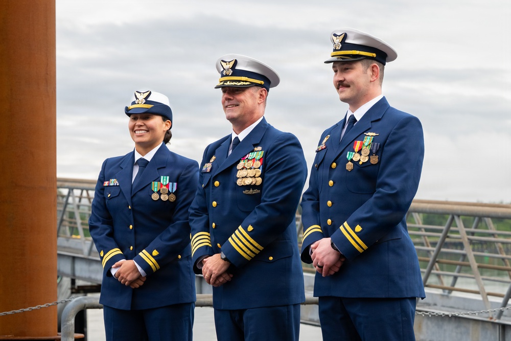 Coast Guard Cutter Frederick Mann holds change of command ceremony