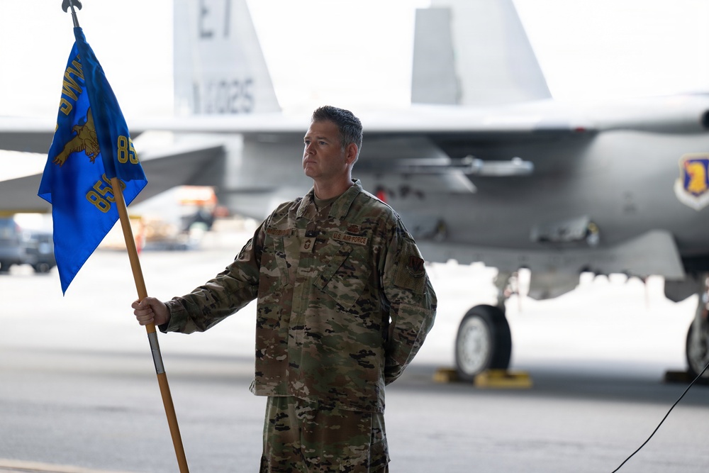 850th Spectrum Warfare Group change of command