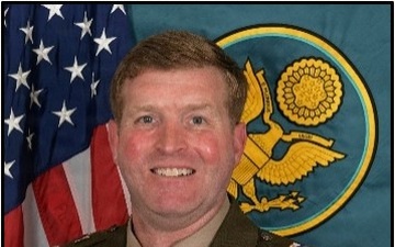 Lieutenant Colonel Michael V. Mason, Commander, 406th AFSB - AFSBn-Bragg