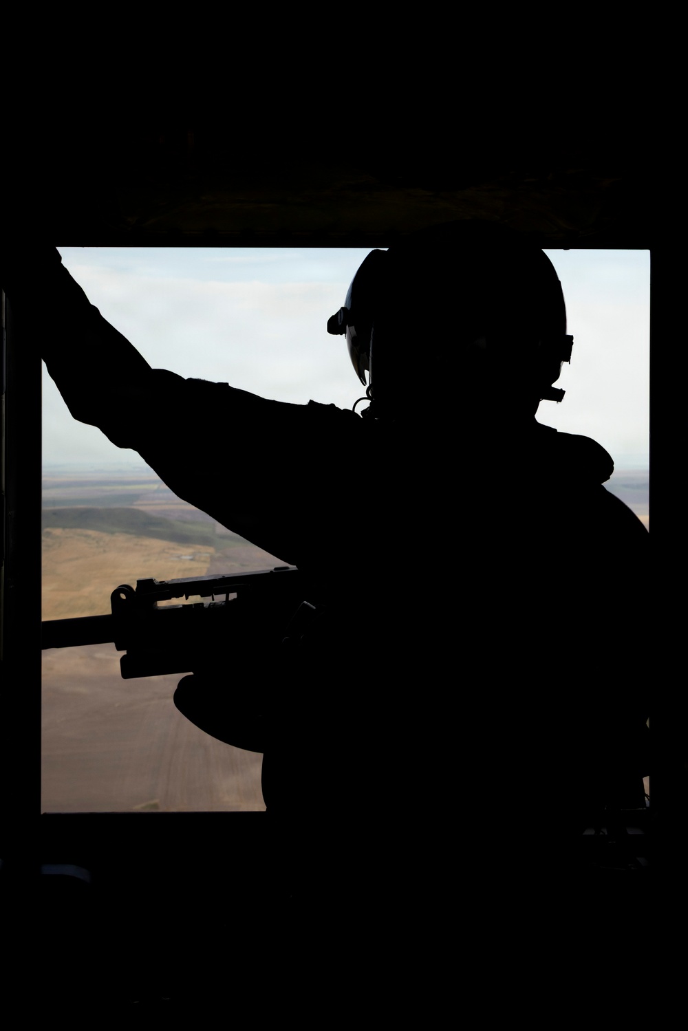 HMH-461 conducts flight operations and external lifts in Montana