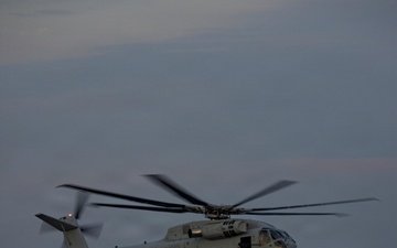 HMH-461 conducts flight operations and external lifts in Montana