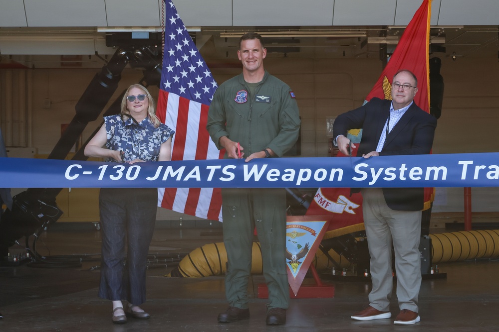 VMGR-153 receives KC-130J Weapon System Trainer