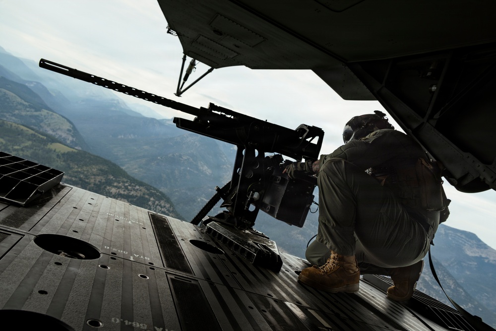 HMH-461 conducts flight operations in Montana