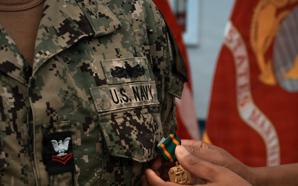 NAVSUP HQ holds award ceremony