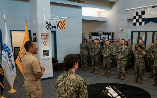 NAVSUP HQ holds award ceremony