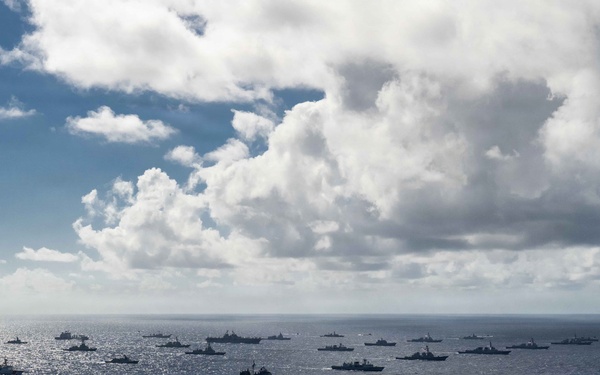 USS Theodore Roosevelt leads group sail during RIMPAC 2026