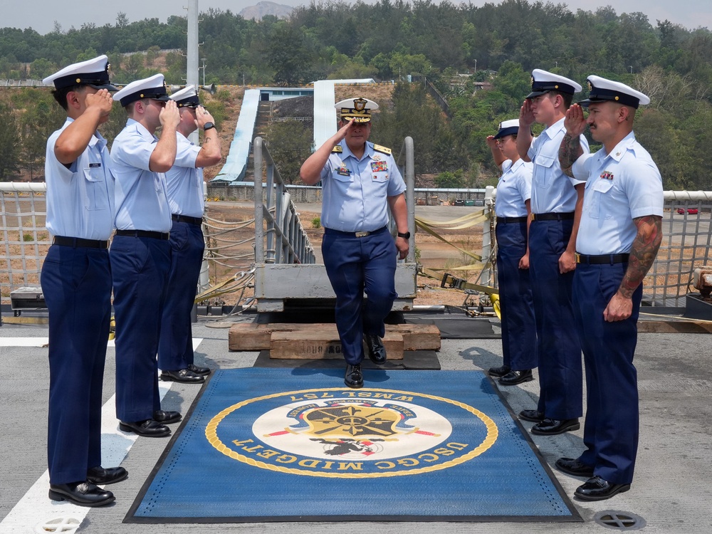 USCGC Midgett (WMSL 757) hosts Philippine Coast Guard