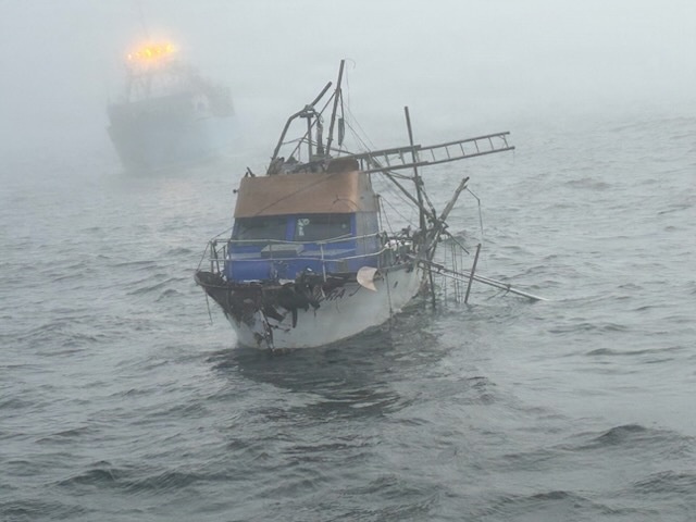 Coast Guard respond to a reported collision between fishing vessels approximately 22 miles offshore of Grays Harbor, Washington