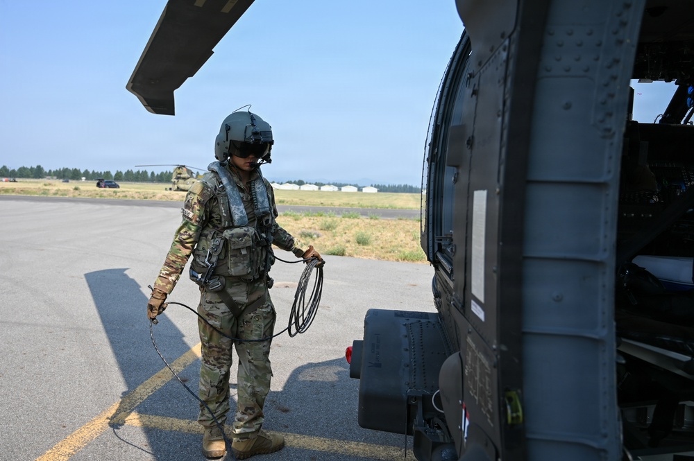 WA National Guard Provides Aviation Support for Modrite Wildfire Response