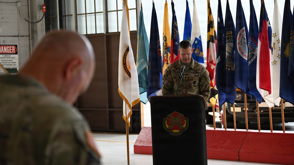 USAG Hawaii welcomes new commander with warm aloha