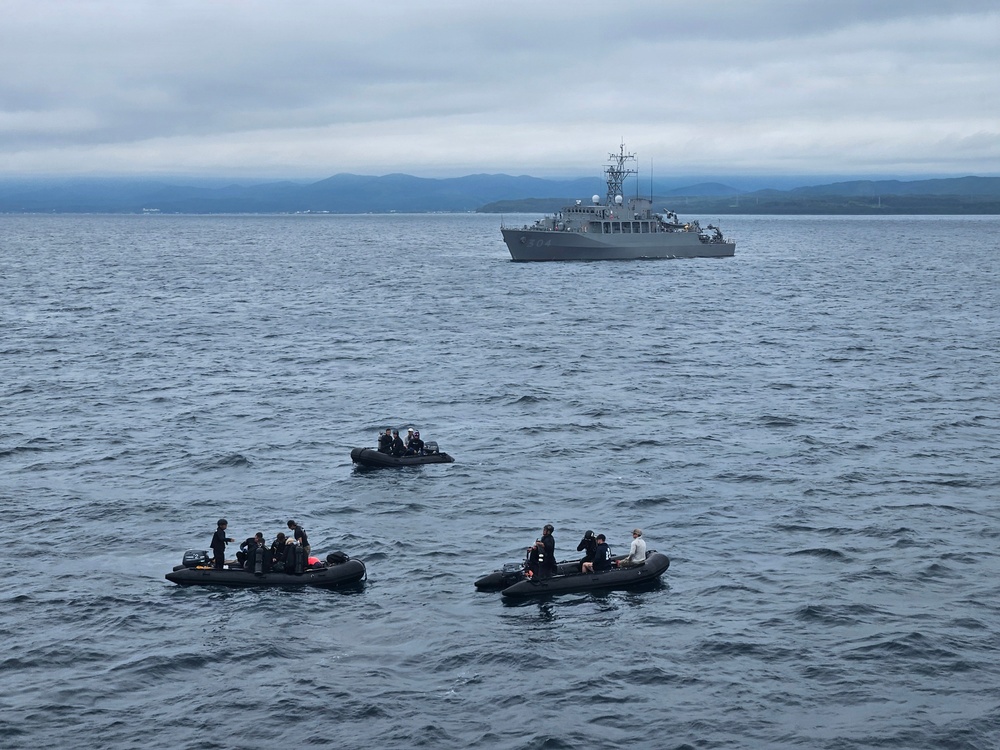 U.S. Navy, Japan Maritime Self-Defense Force complete Mine Warfare Exercise 2JA