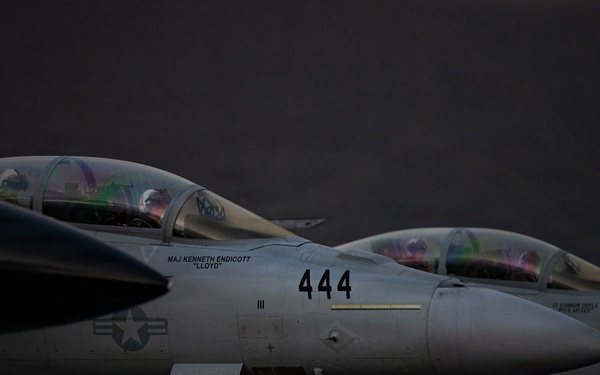 U.S. Navy launches F/A-18F Super Hornets for sinking exercise during RIMPAC 2026
