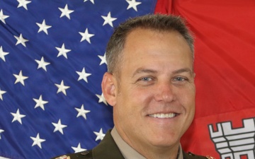 Comfort Assumes Command of USACE New England District at Historic Faneuil Hall