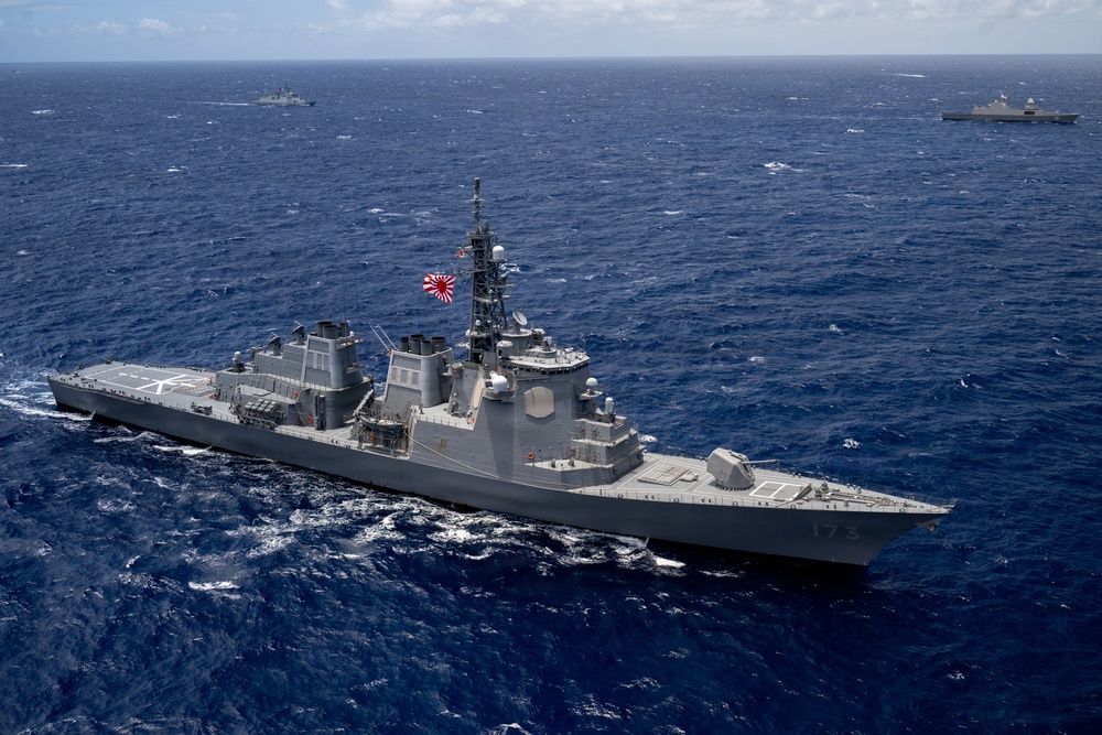 USS Theodore Roosevelt leads group sail during RIMPAC 2026