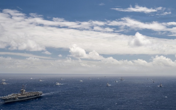 USS Theodore Roosevelt leads group sail during RIMPAC 2026