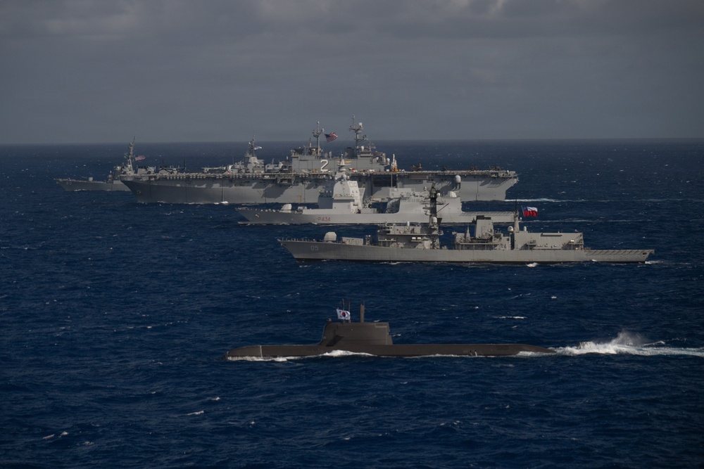 USS Theodore Roosevelt leads group sail during RIMPAC 2026