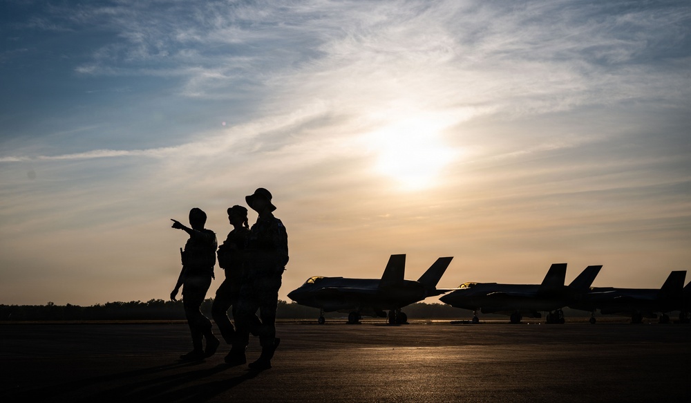 U.S., JASDF, RAAF Accomplish Tri-lateral Patrol